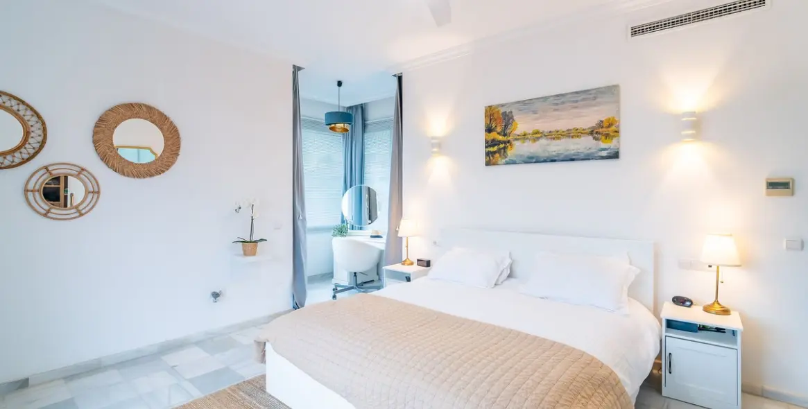 Продажа  отдельно стоящей виллы в Mijas Golf 5