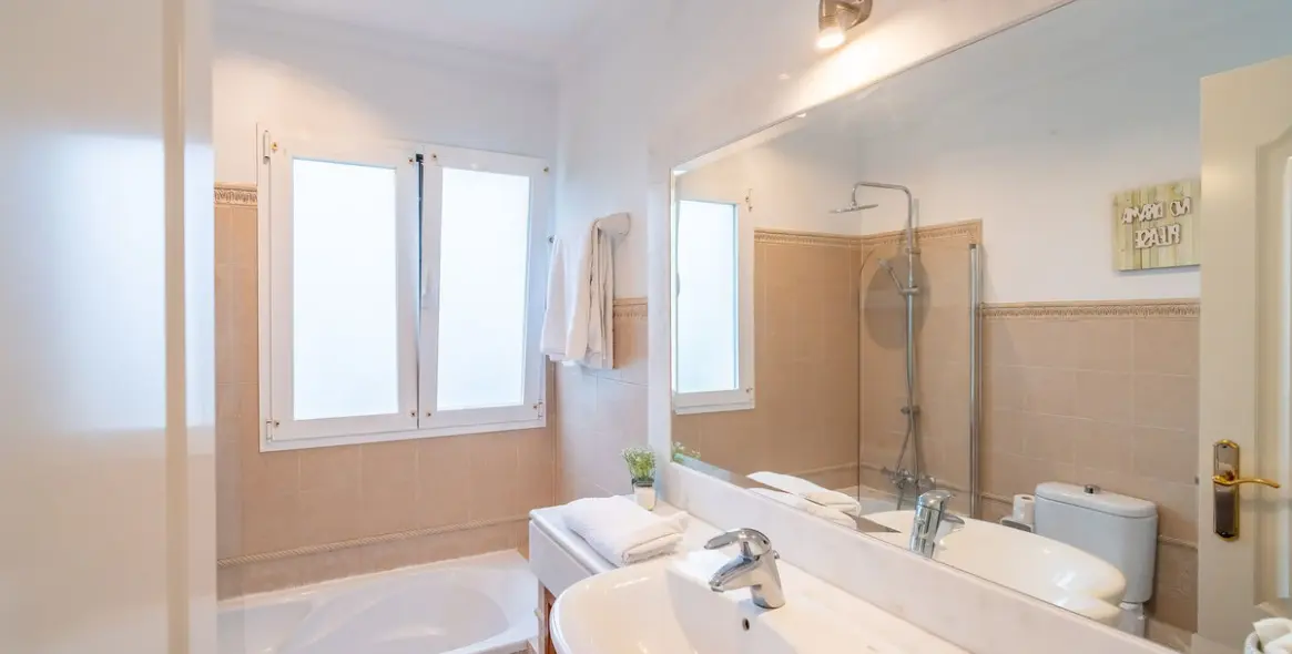 Продажа  отдельно стоящей виллы в Mijas Golf 11