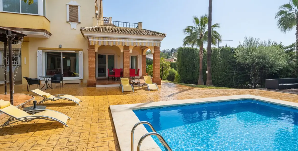 Продажа  отдельно стоящей виллы в Mijas Golf 43