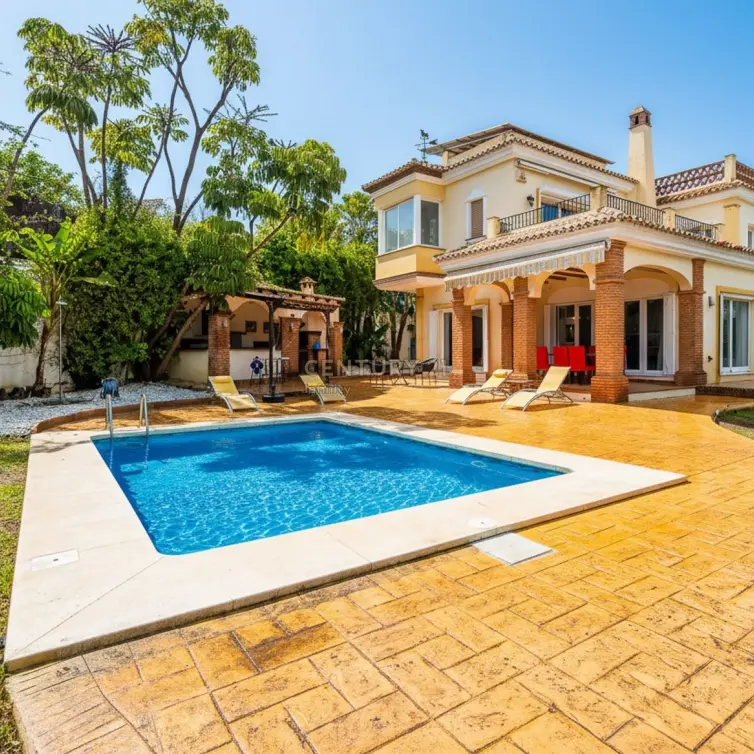 Sale of detached villa in Mijas Golf