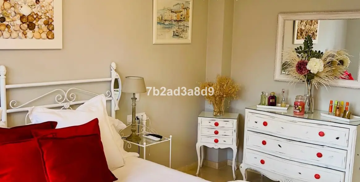 Sale of townhouse in Los Monteros 14