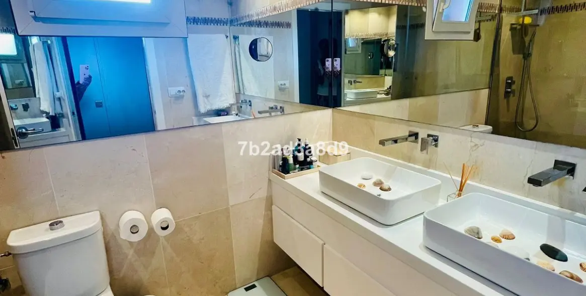 Sale of townhouse in Los Monteros 18