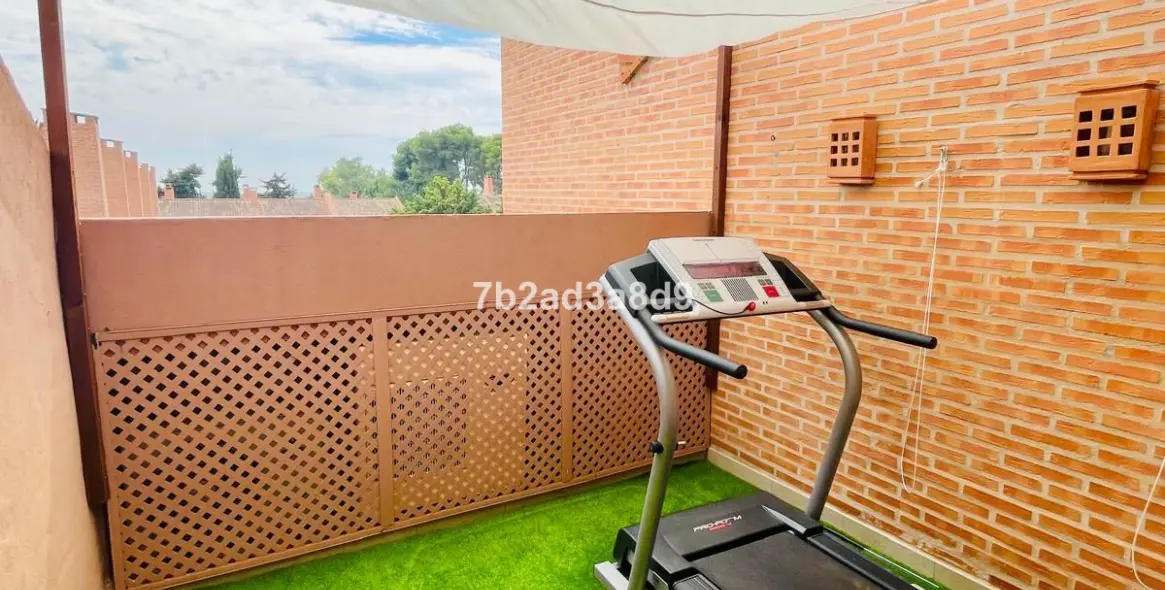 Sale of townhouse in Los Monteros 22
