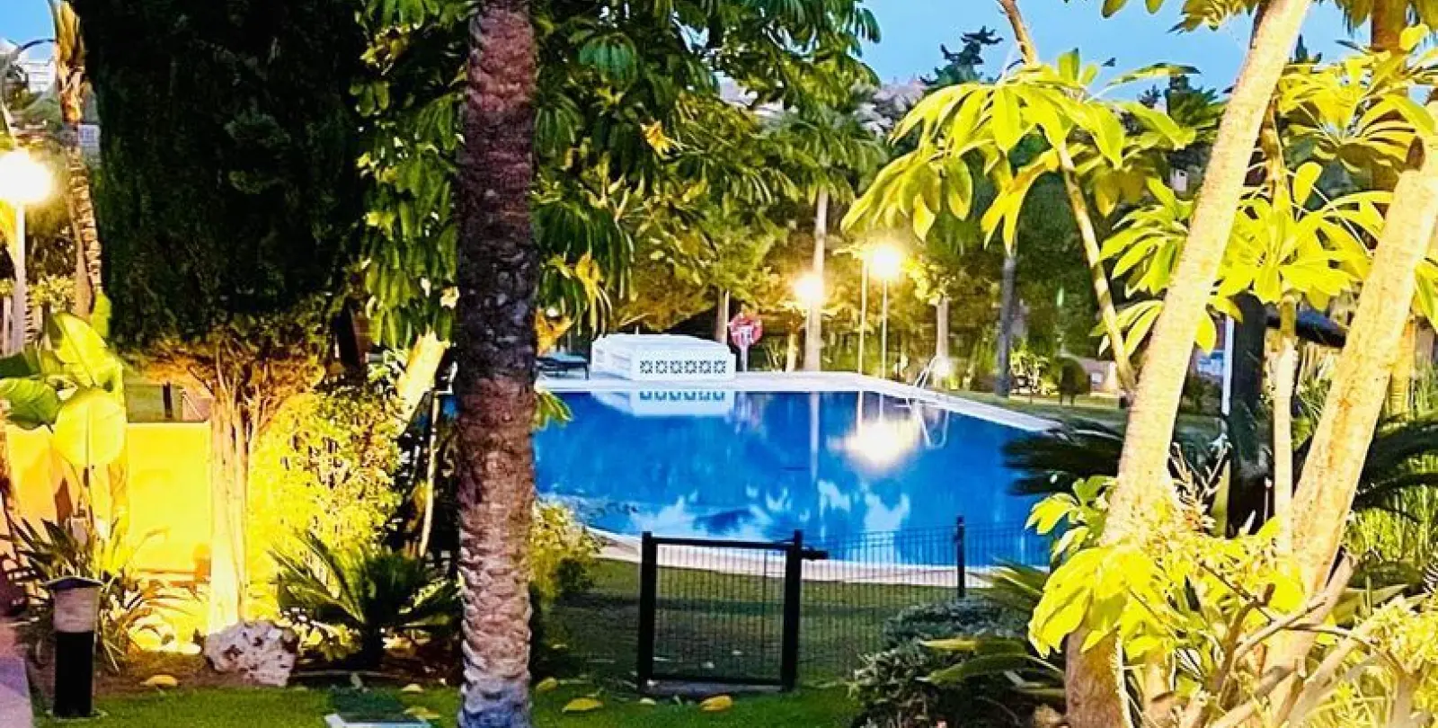 Продажа таунхауса в Los Monteros 23