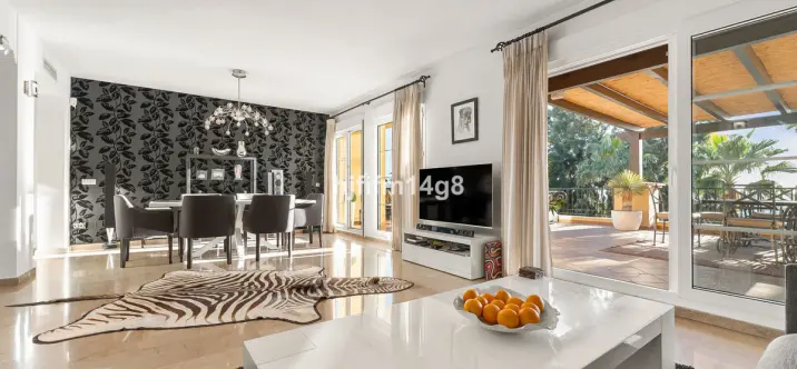 Venta de ático en Nueva Andalucía 2