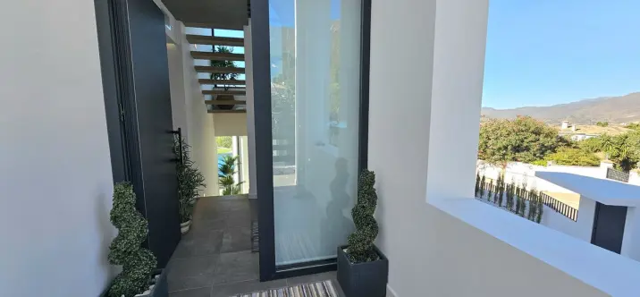 Sale of detached villa in Mijas 3