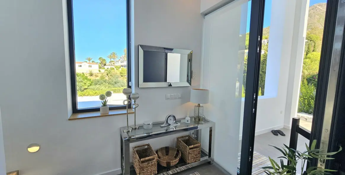 Sale of detached villa in Mijas 6