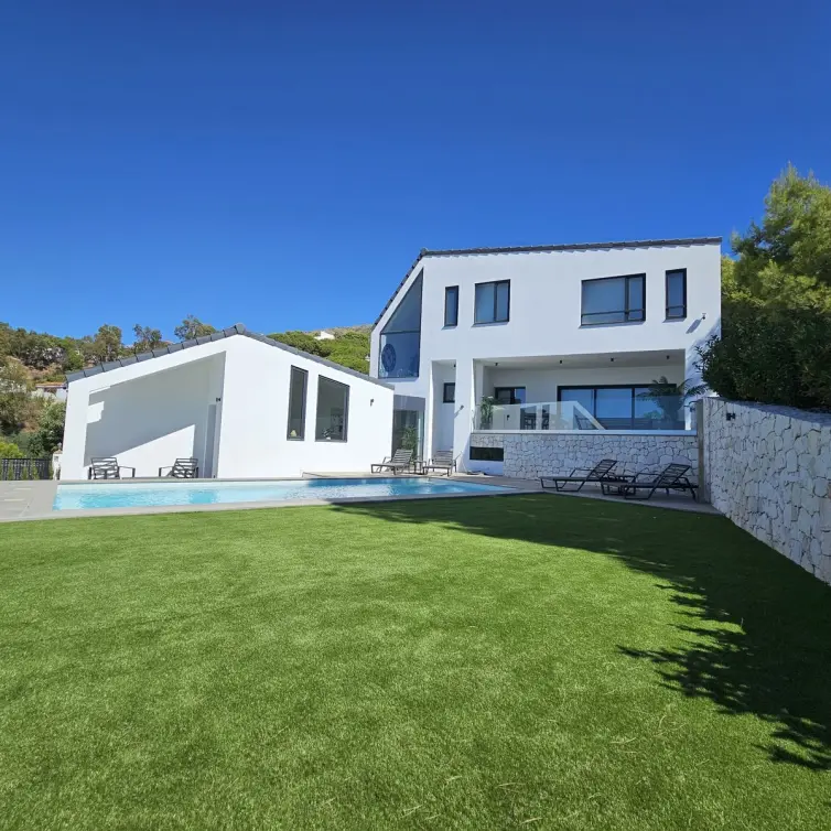 Sale of detached villa in Mijas