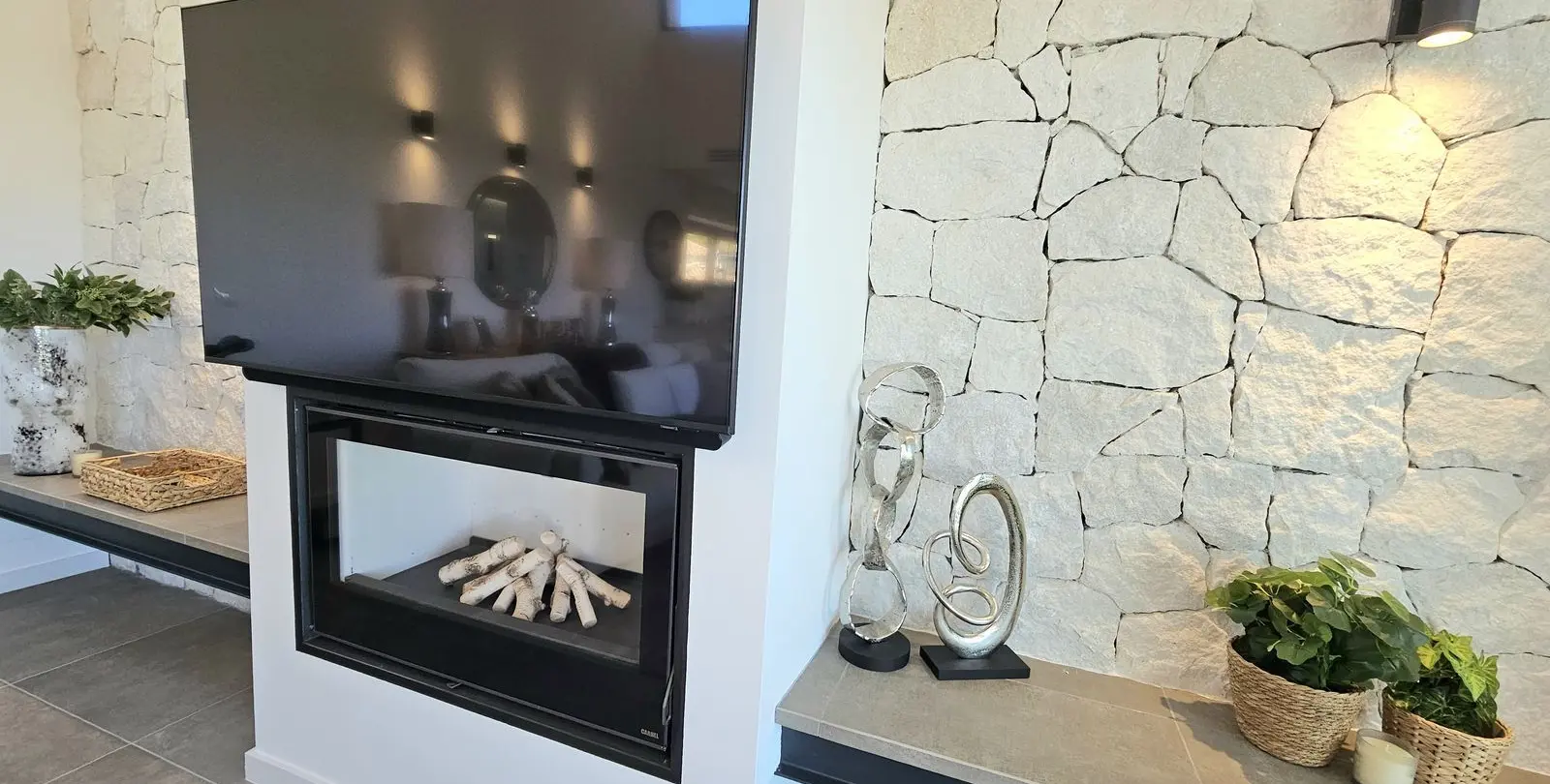 Sale of detached villa in Mijas 17