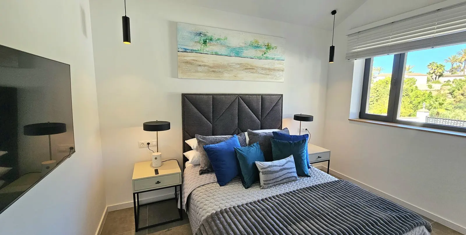 Sale of detached villa in Mijas 35