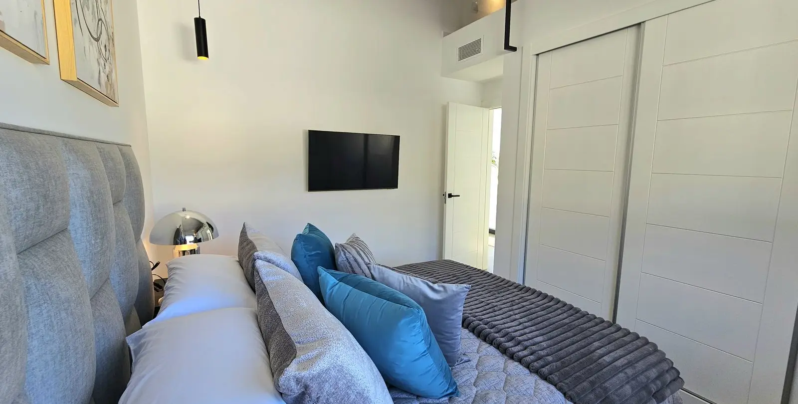 Sale of detached villa in Mijas 40