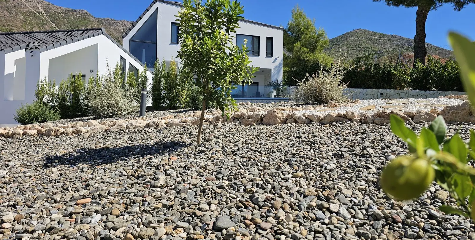 Sale of detached villa in Mijas 68