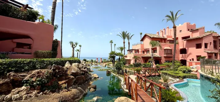 Venta de dúplex en New Golden Mile 0