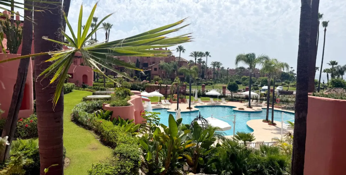 Sale of duplex in New Golden Mile 2