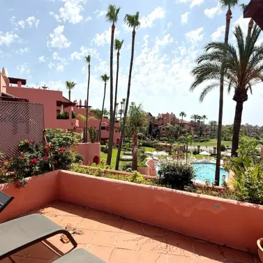 Venta de dúplex en New Golden Mile