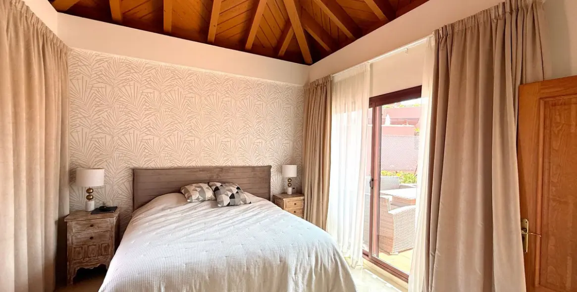 Sale of duplex in New Golden Mile 11