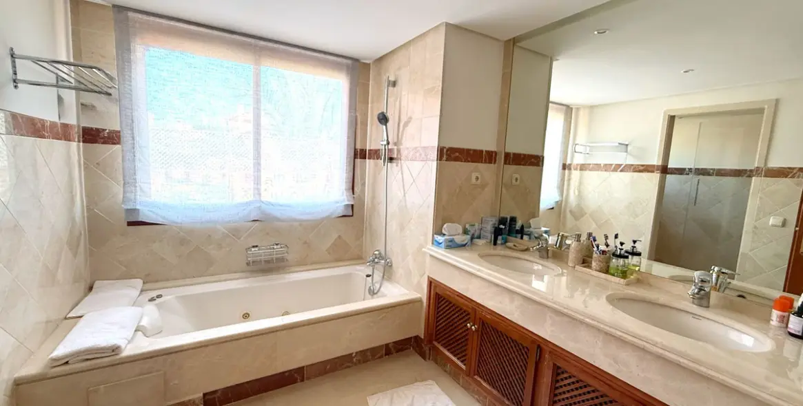 Sale of duplex in New Golden Mile 12