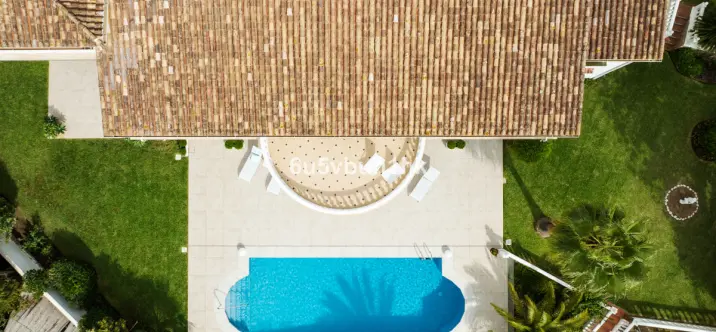 Venta de villa independiente en Arroyo de la Miel 3