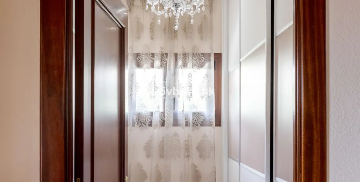 Sale of detached villa in Arroyo de la Miel 63