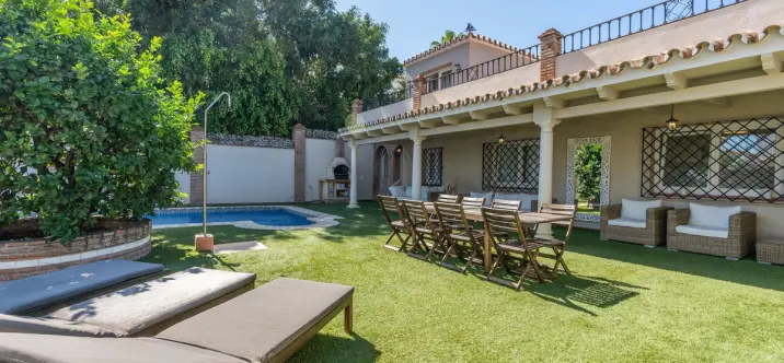 Venta de villa independiente en San Pedro de Alcántara 1