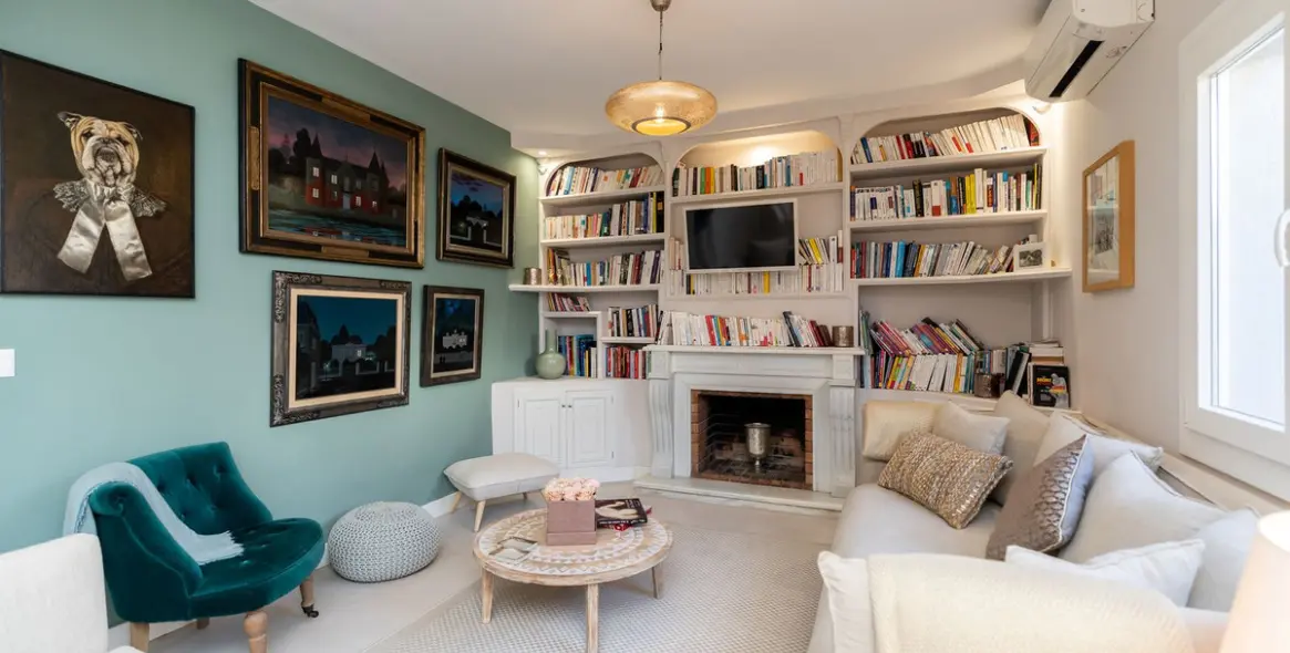 Sale of detached villa in San Pedro de Alcántara 3