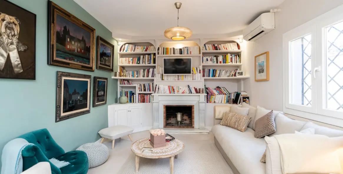 Sale of detached villa in San Pedro de Alcántara 10