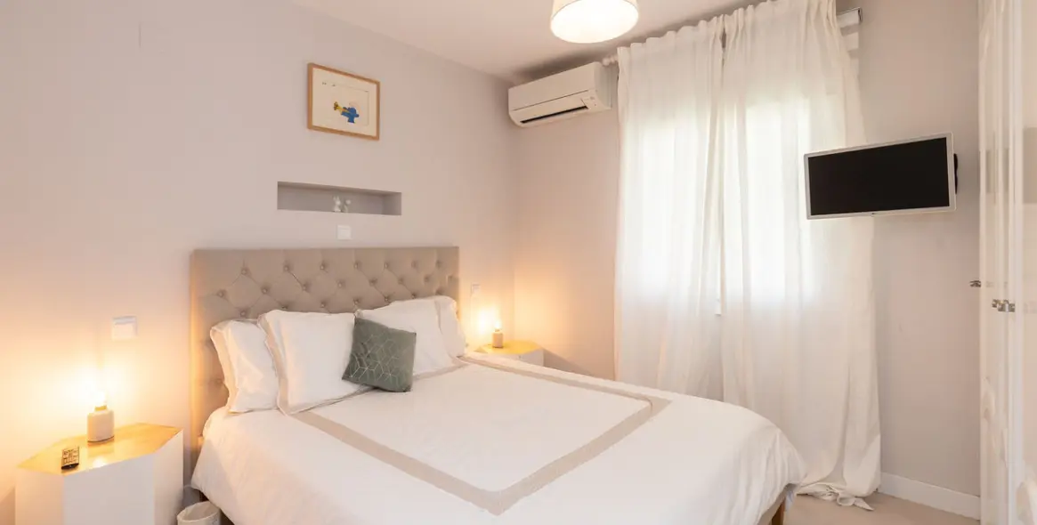 Sale of detached villa in San Pedro de Alcántara 19