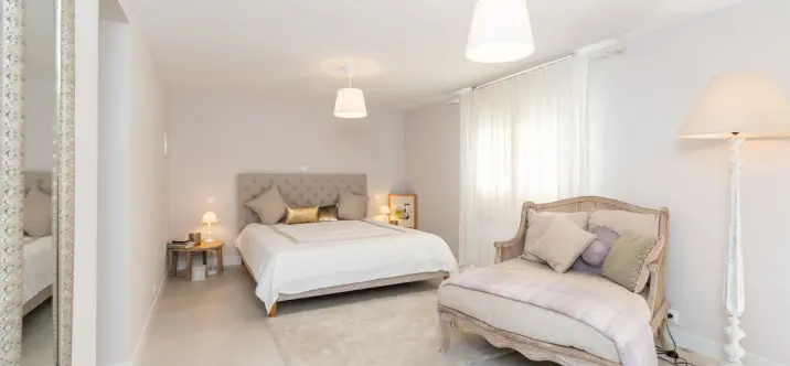 Sale of detached villa in San Pedro de Alcántara 4