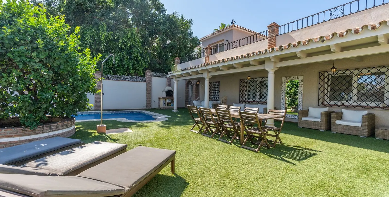 Venta de villa independiente en San Pedro de Alcántara 2