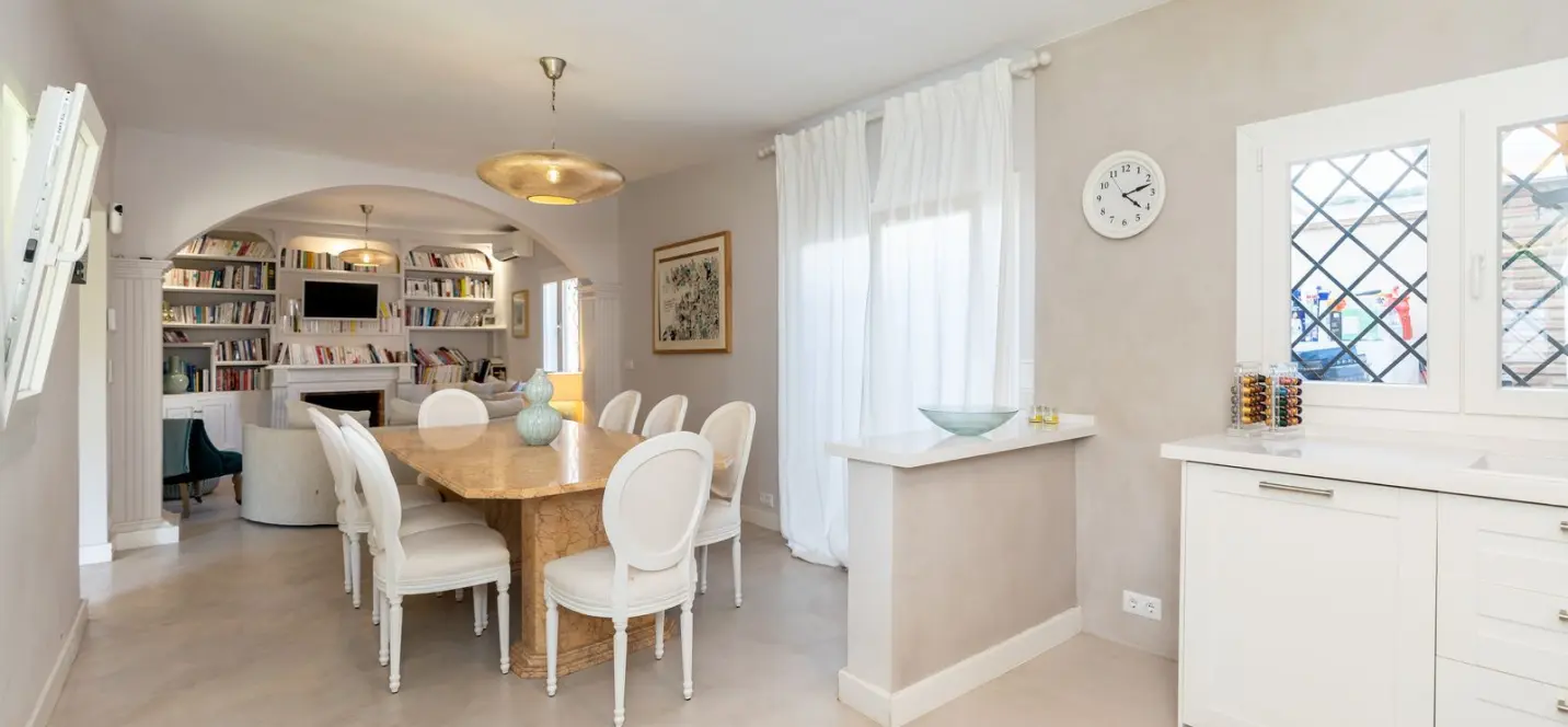 Venta de villa independiente en San Pedro de Alcántara 3