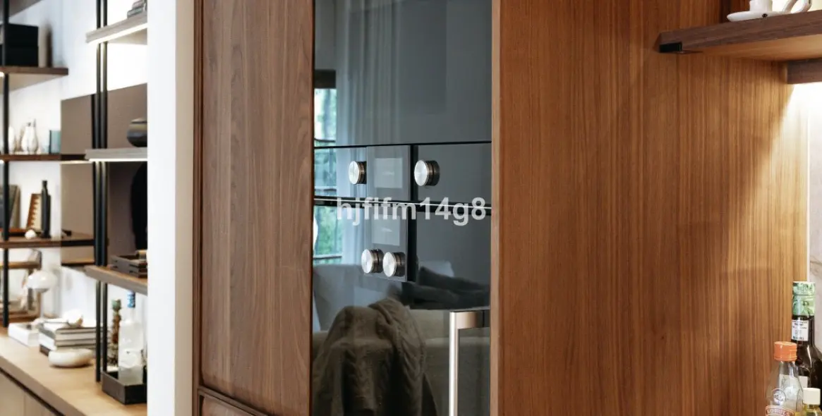 Sale of townhouse in The Golden Mile 12