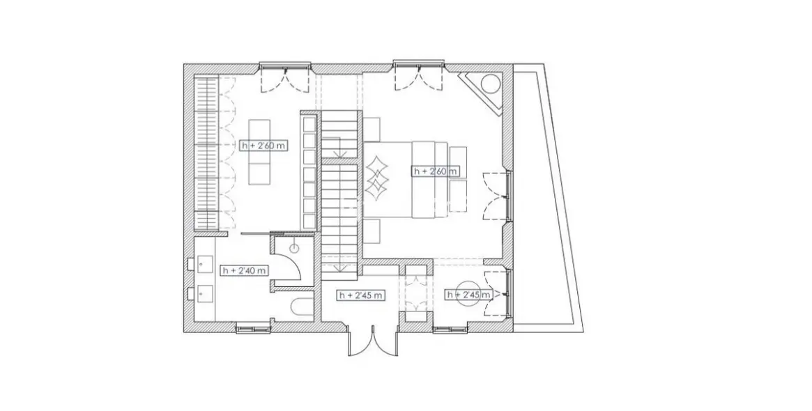 Sale of townhouse in The Golden Mile 33