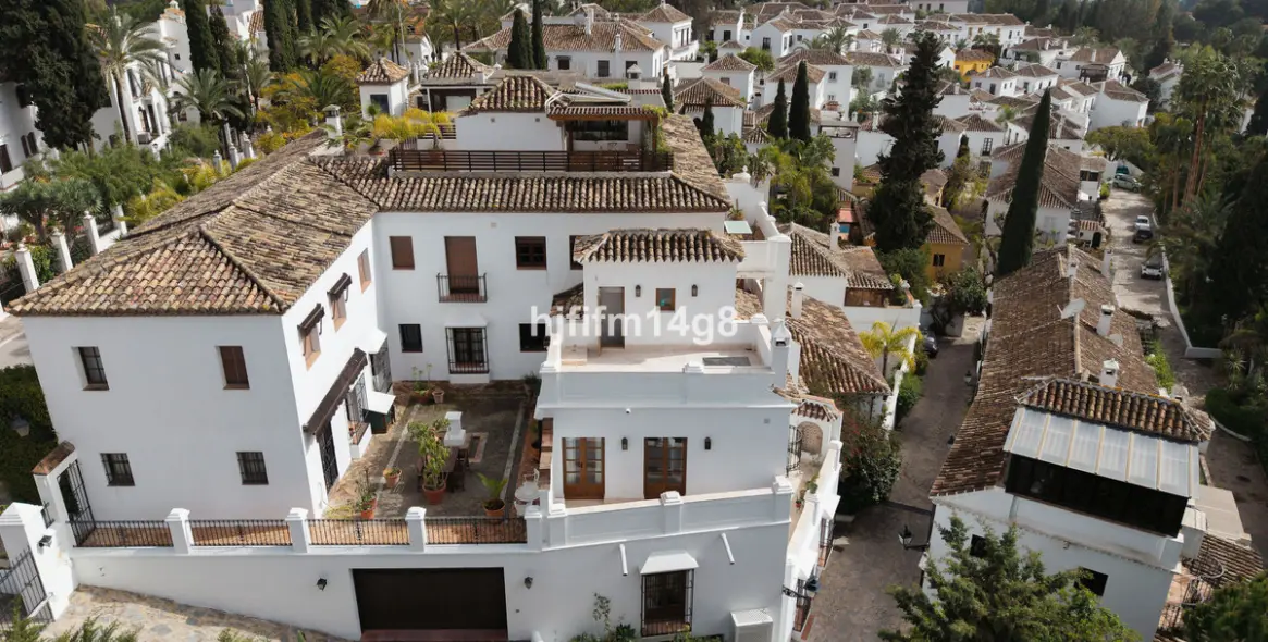 Продажа таунхауса в The Golden Mile 37