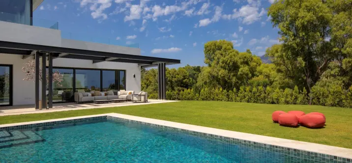 Venta de villa independiente en Benahavís 2