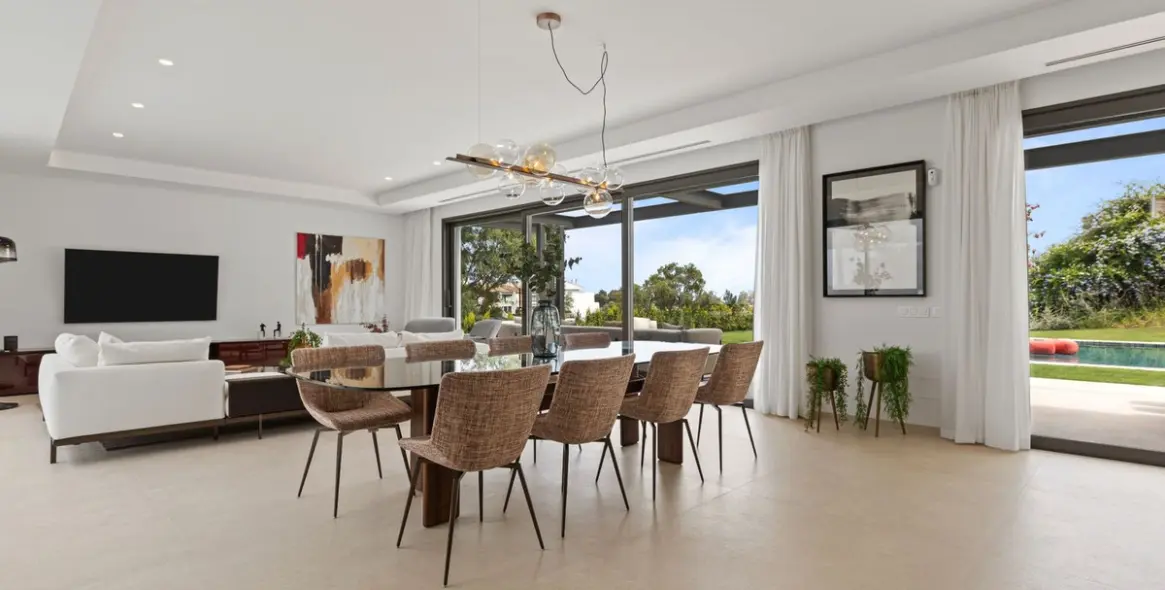 Sale of detached villa in Benahavís 6