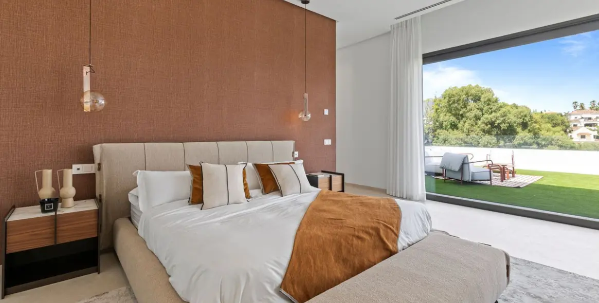 Sale of detached villa in Benahavís 14