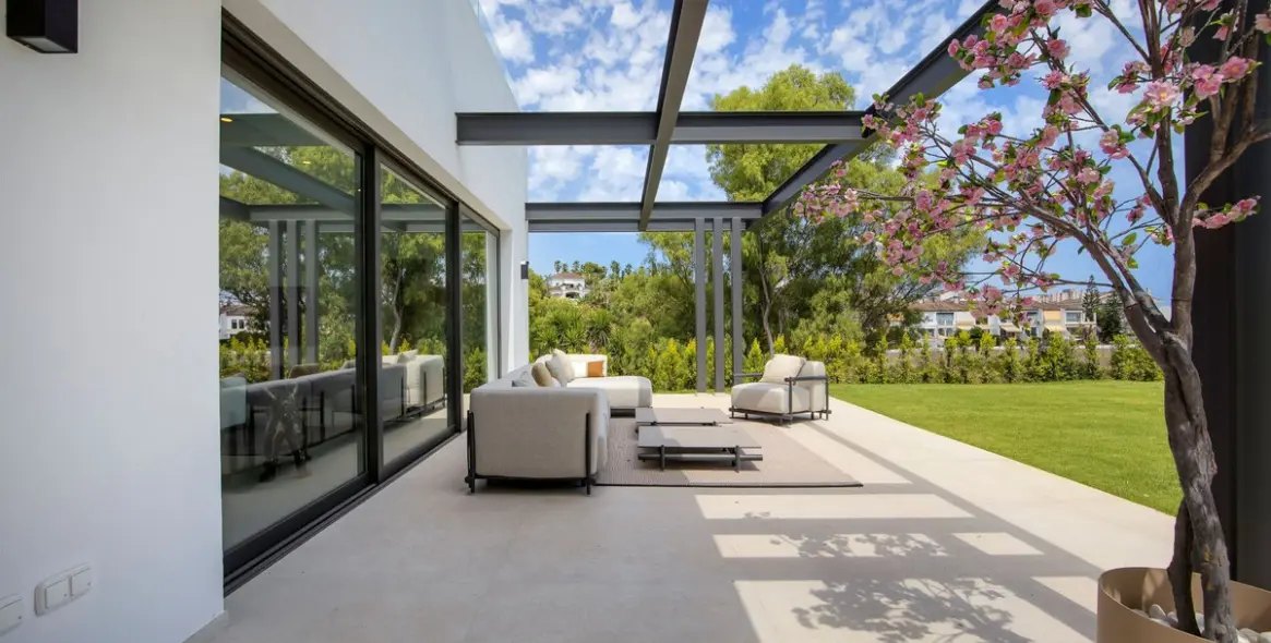 Sale of detached villa in Benahavís 74