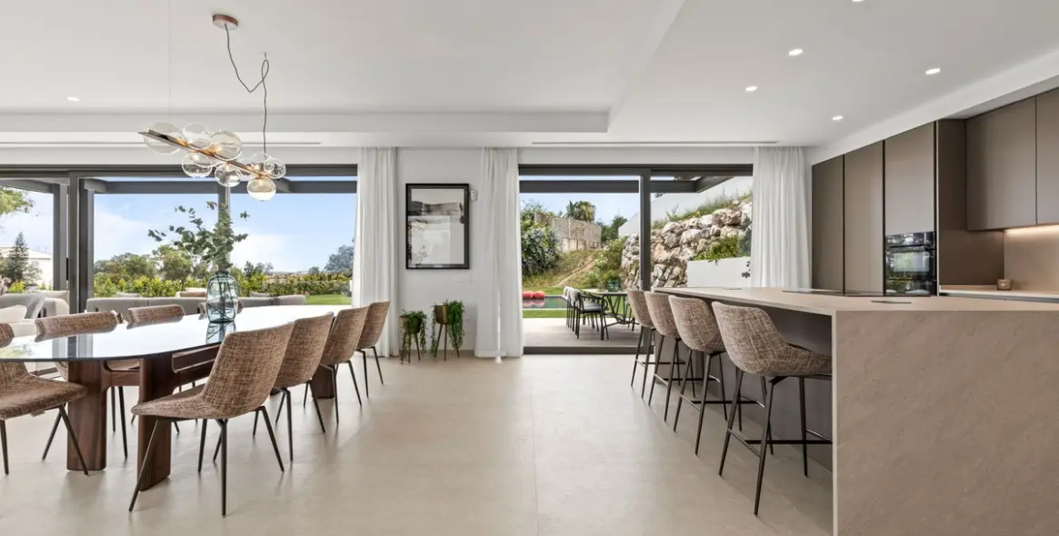 Sale of detached villa in Benahavís 83