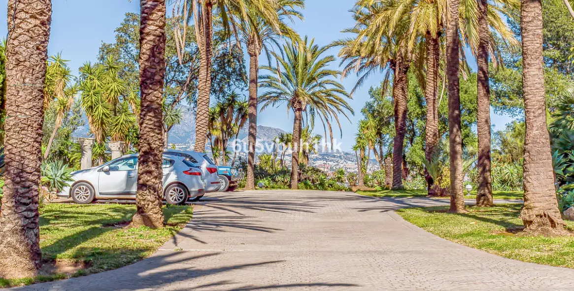 Sale of detached villa in Mijas 11