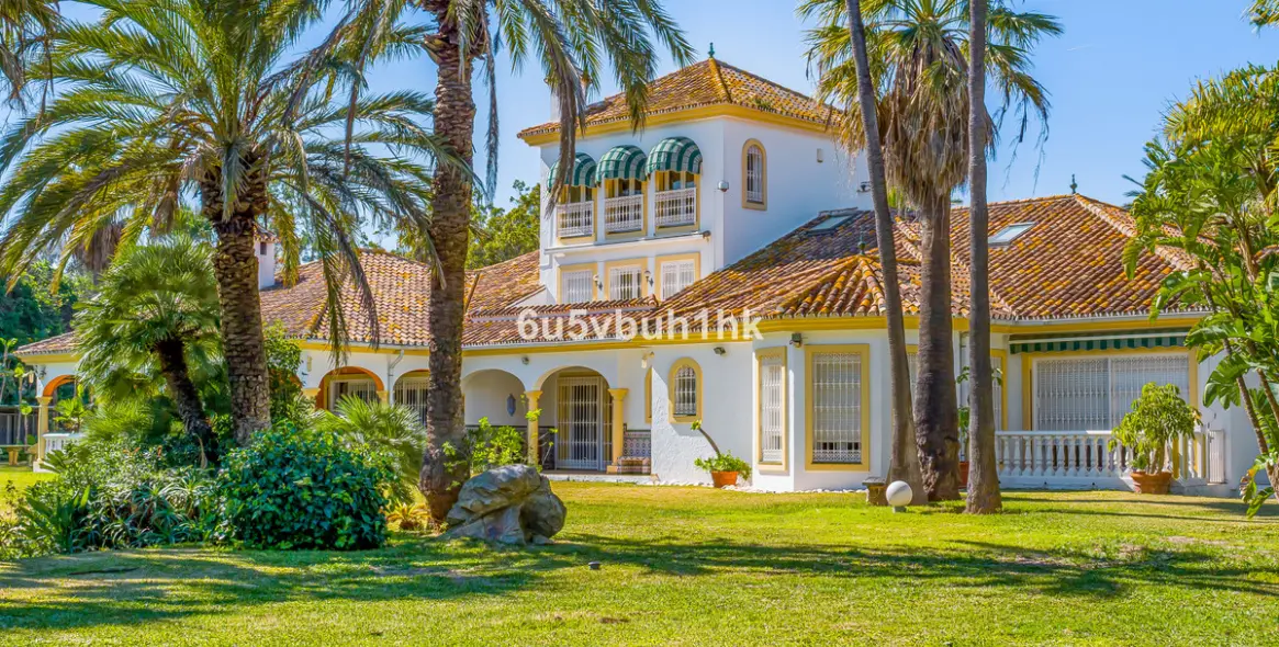 Sale of detached villa in Mijas 31