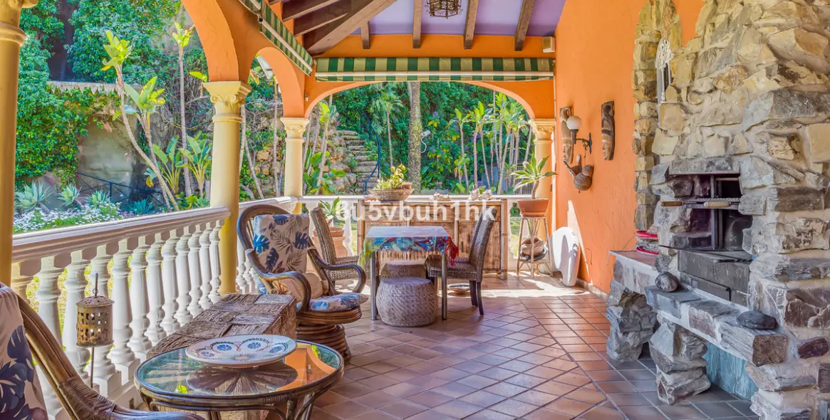 Sale of detached villa in Mijas 58