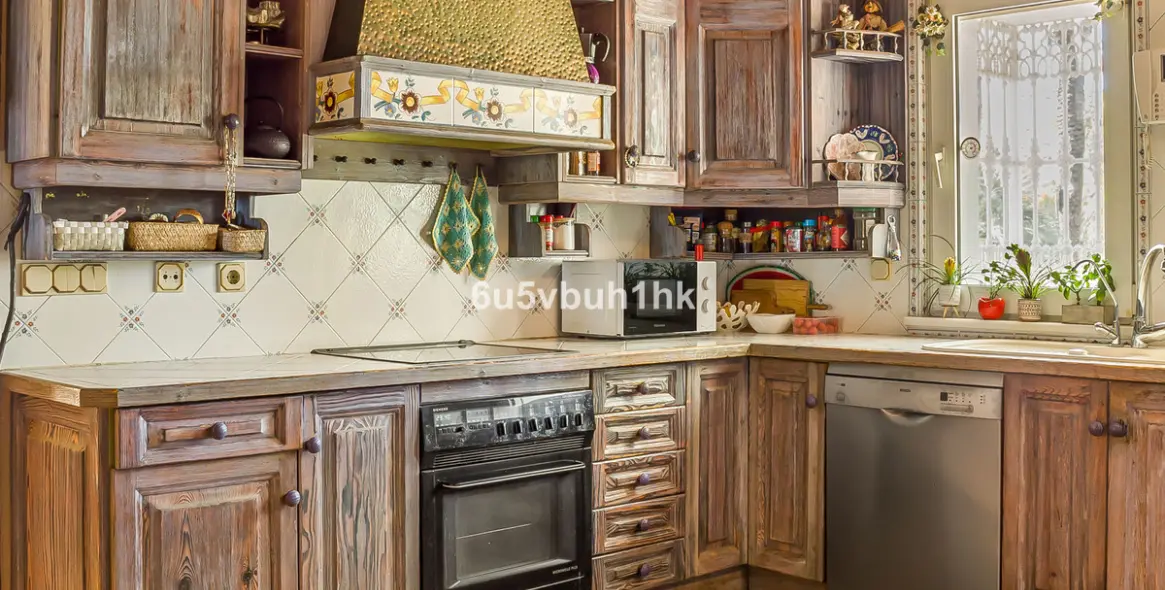 Sale of detached villa in Mijas 77