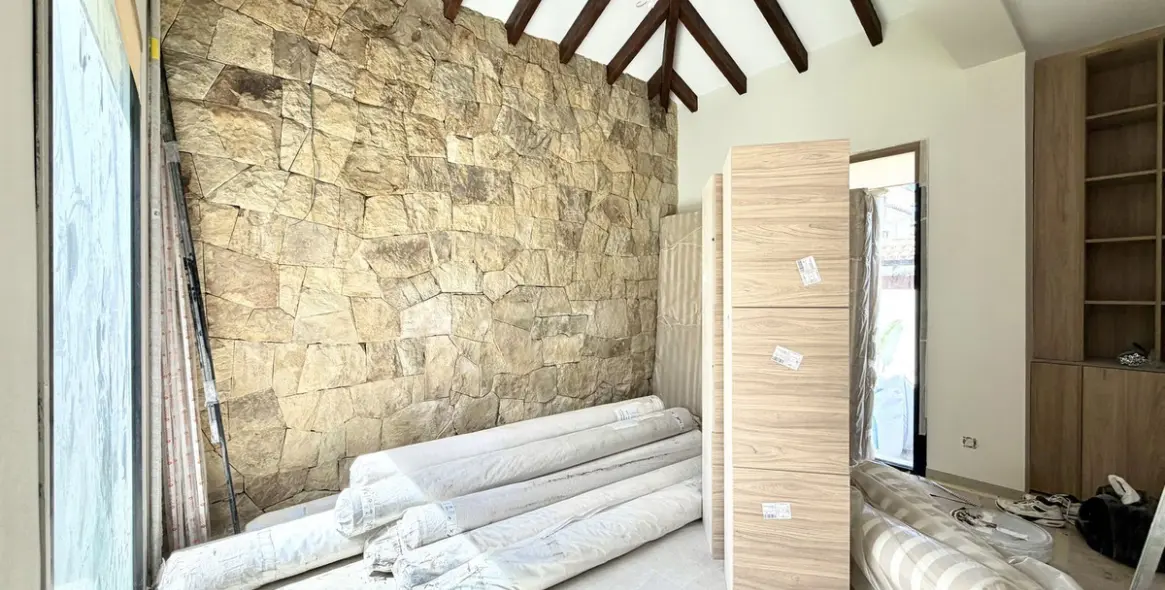 Sale of detached villa in San Pedro de Alcántara 9