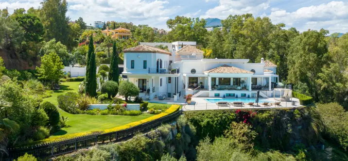 Venta de villa independiente en Benahavís 1