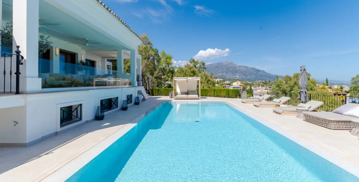 Sale of detached villa in Benahavís 7