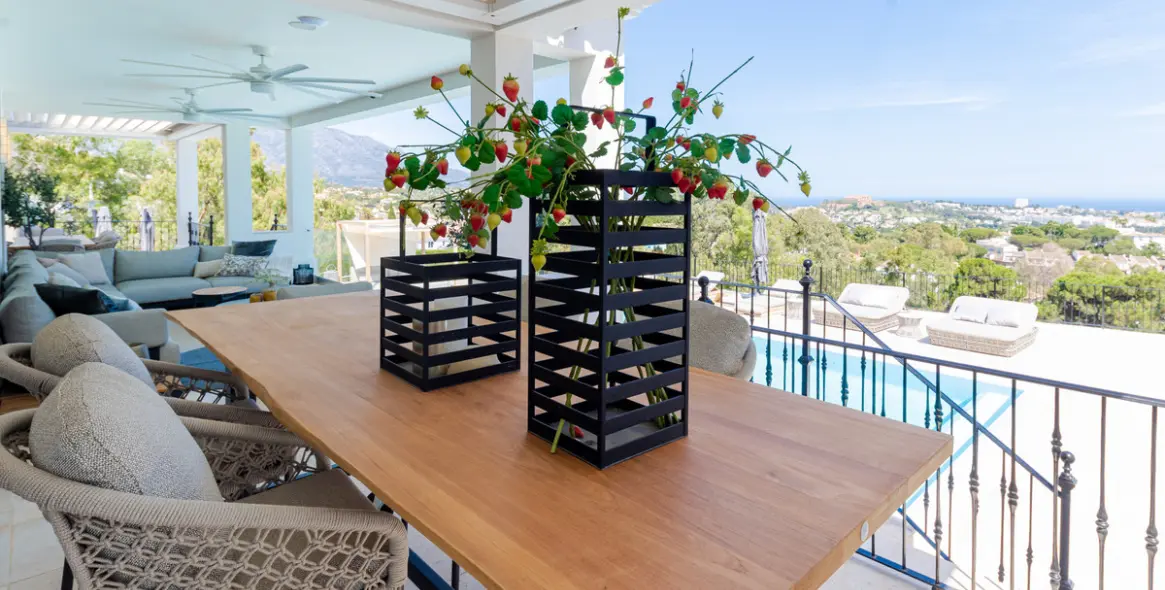 Sale of detached villa in Benahavís 15