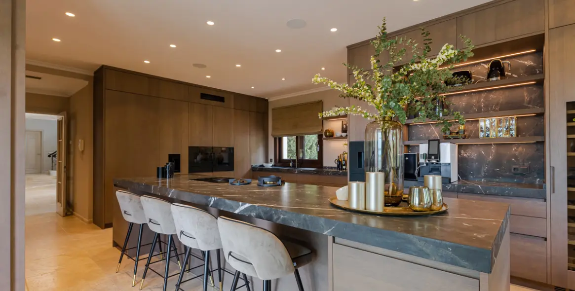 Sale of detached villa in Benahavís 17