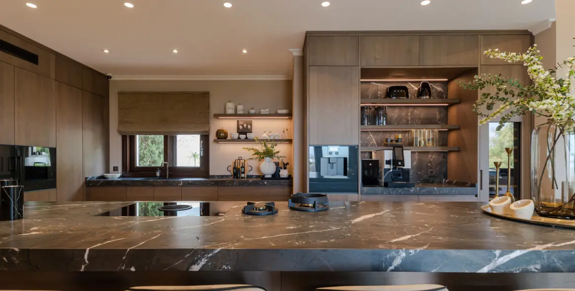 Sale of detached villa in Benahavís 18