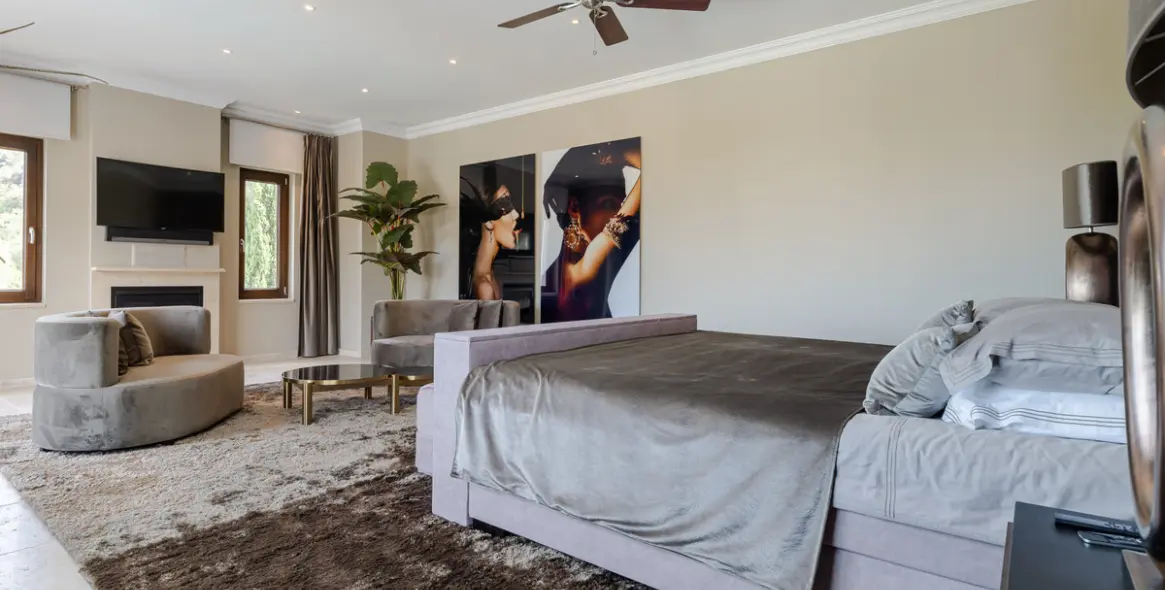 Sale of detached villa in Benahavís 34