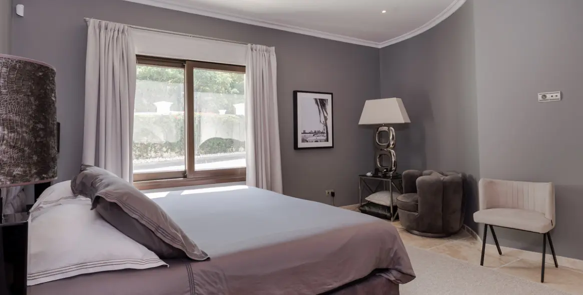 Sale of detached villa in Benahavís 47